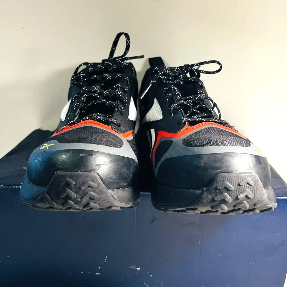 Reebok Levante 2 Men's Work Shoes Composite Toe SZ 10 M. NEW